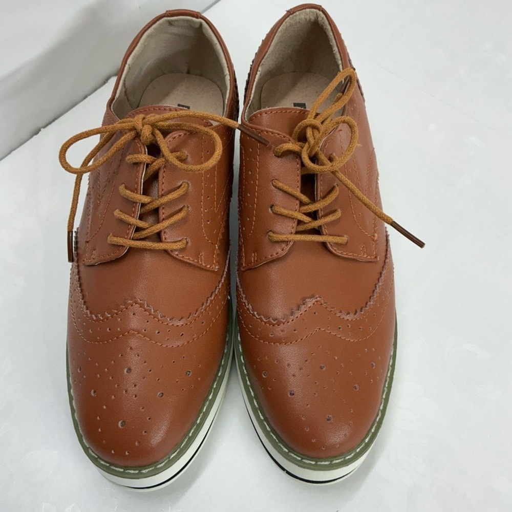 Women's  Brown Leather Wingtip Oxfords